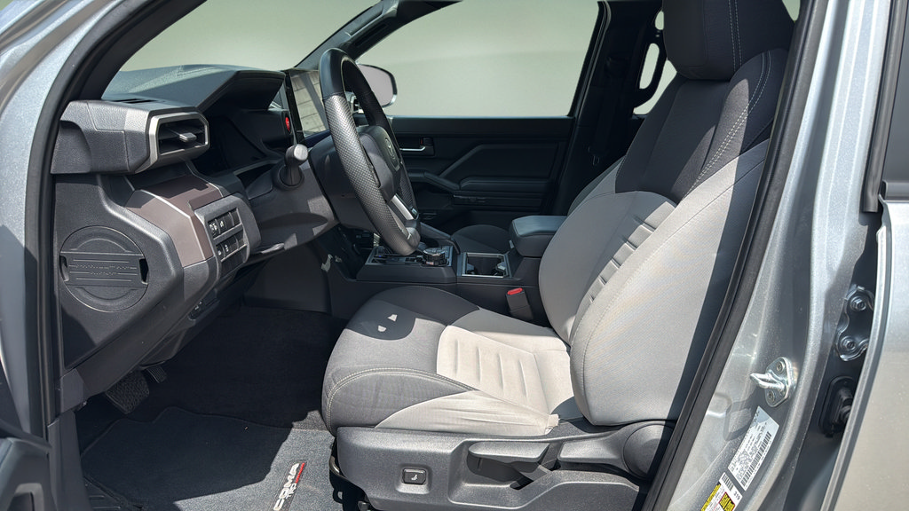 Used 2024 Toyota Tacoma 4x4 Double Cab image 11
