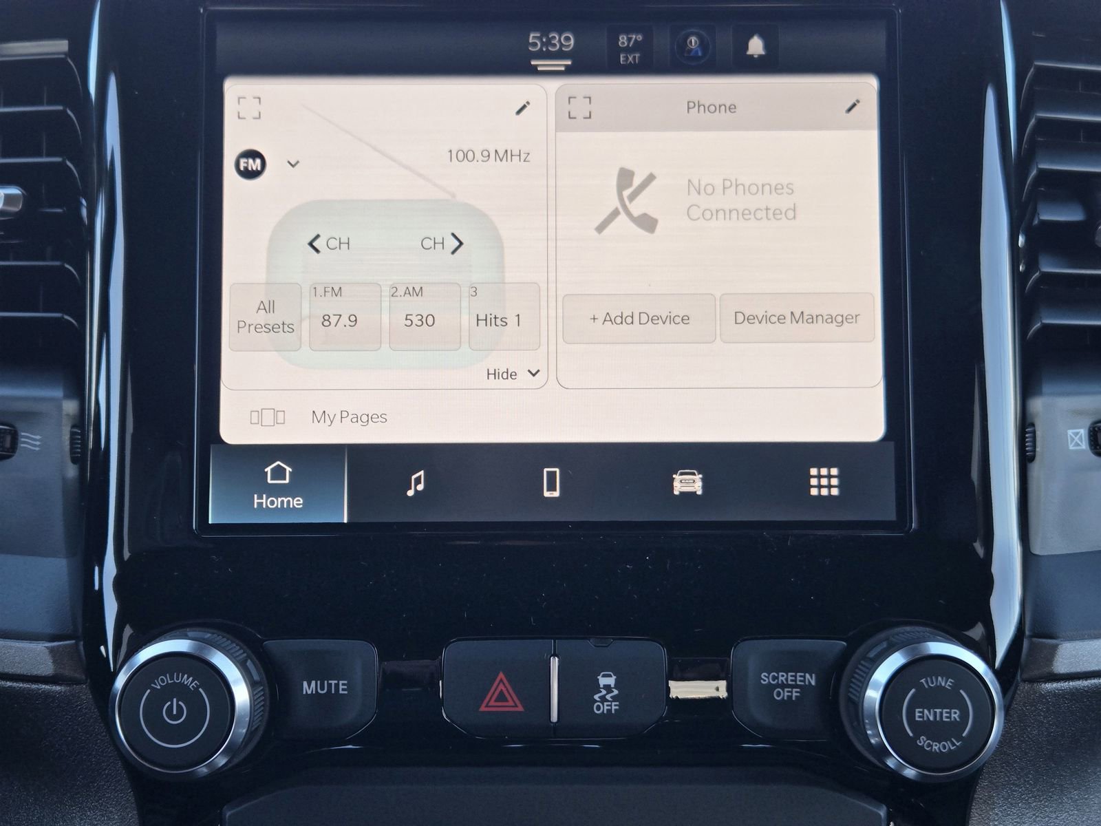 New 2026 RAM 5500 Tradesman w/ Chrome Appearance Group image 16