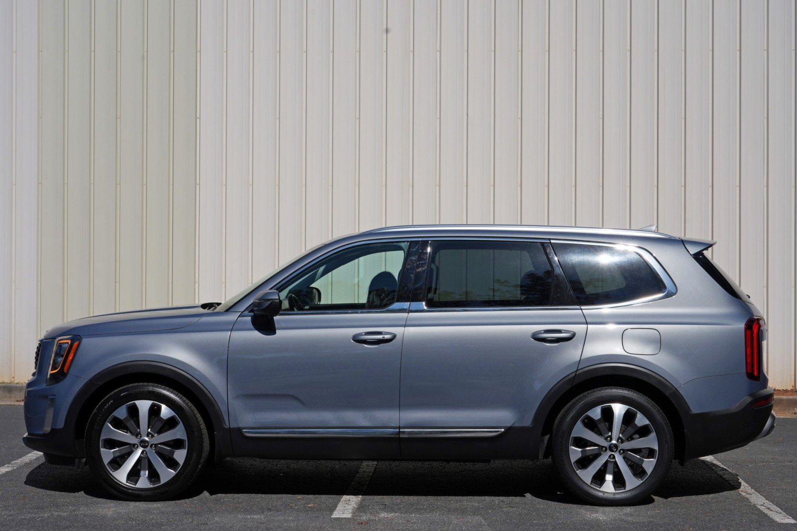 Used 2021 Kia Telluride EX w/ EX Premium Package FWD image 47