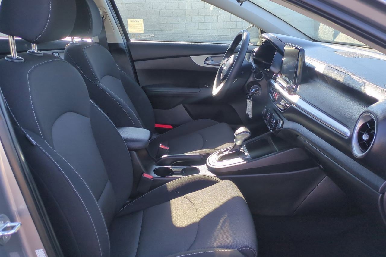 Certified 2023 Kia Forte LXS image 24
