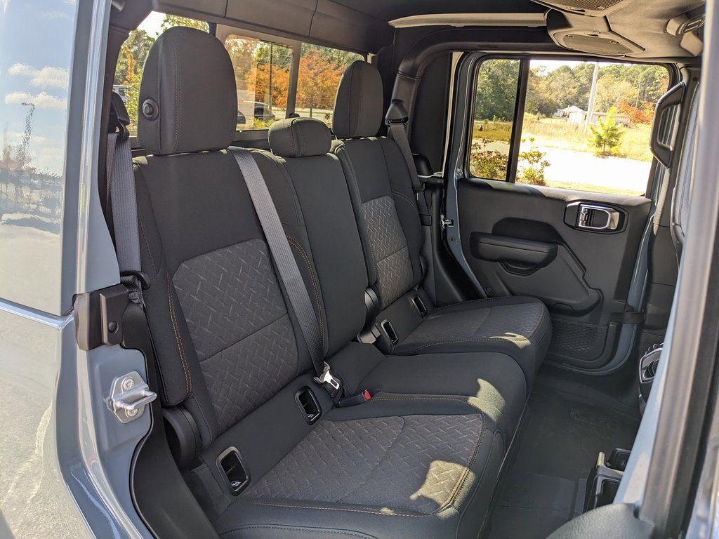 New 2026 Jeep Gladiator Mojave image 40