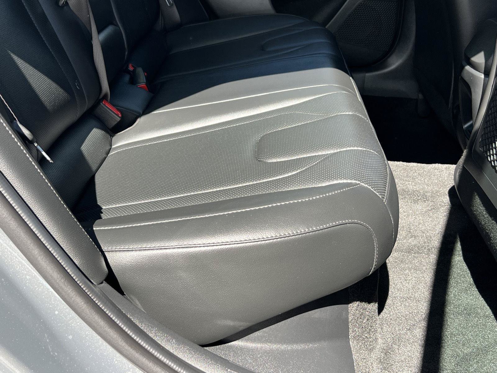 Certified 2026 Hyundai Elantra Limited FWD image 22