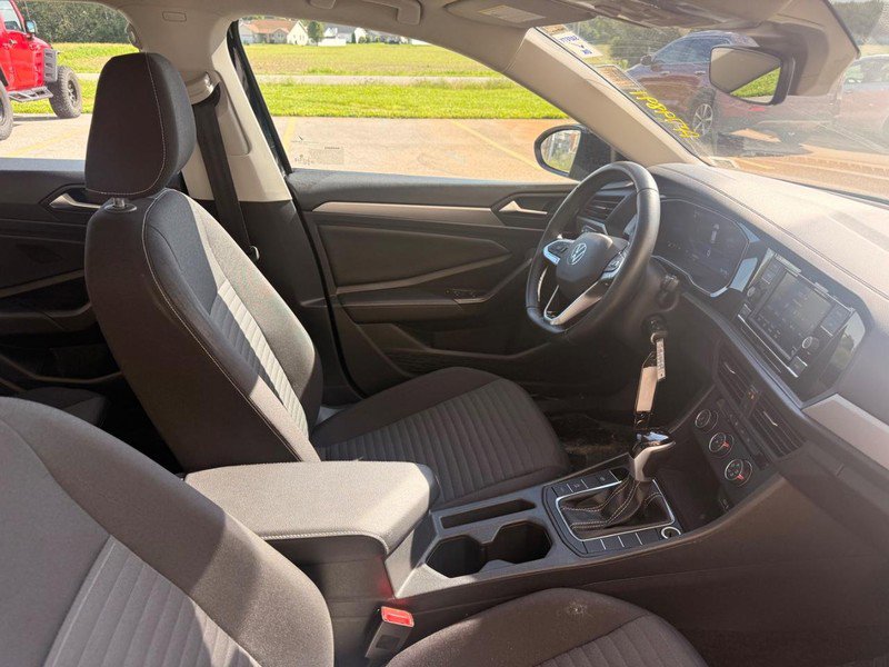 Used 2024 Volkswagen Jetta S FWD image 7