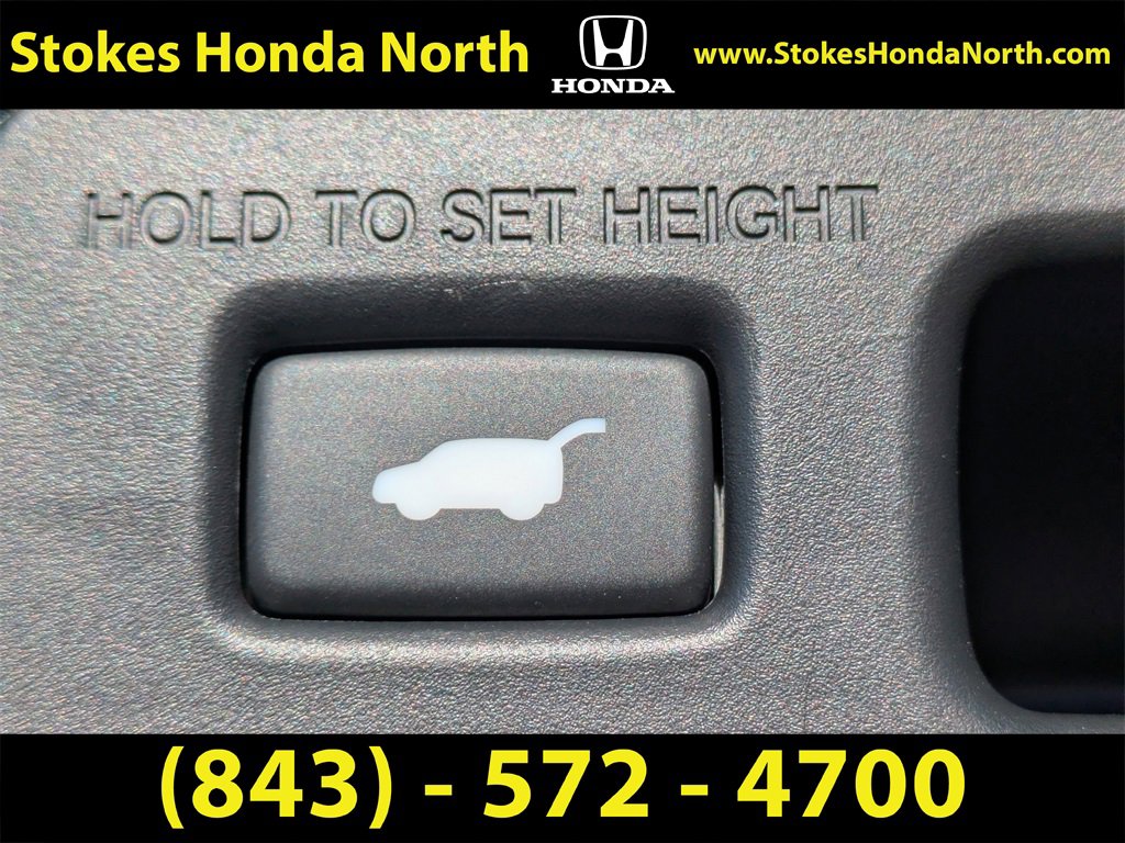 Certified 2025 Honda Odyssey Touring image 14