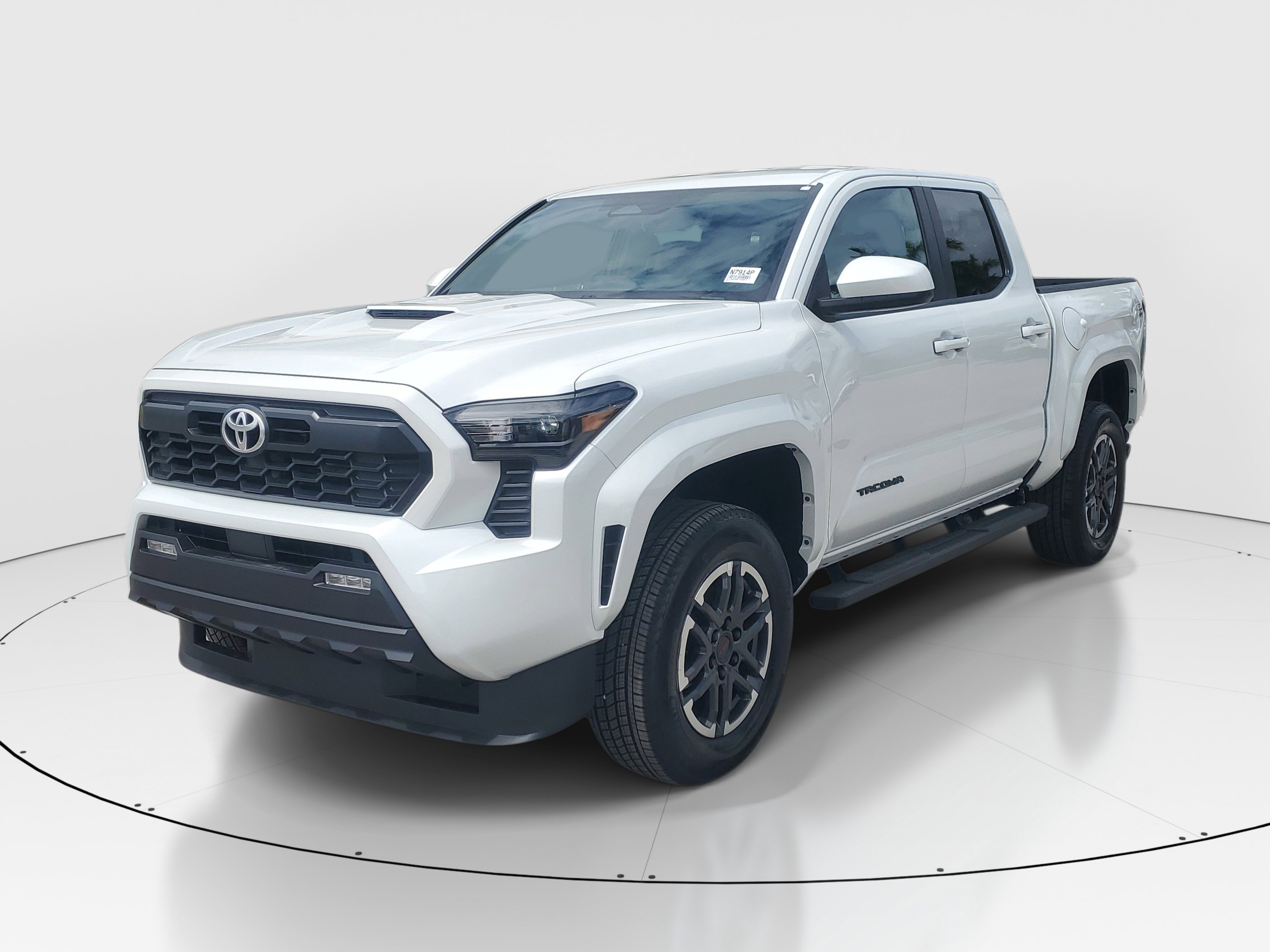 Used 2025 Toyota Tacoma TRD Sport RWD image 5