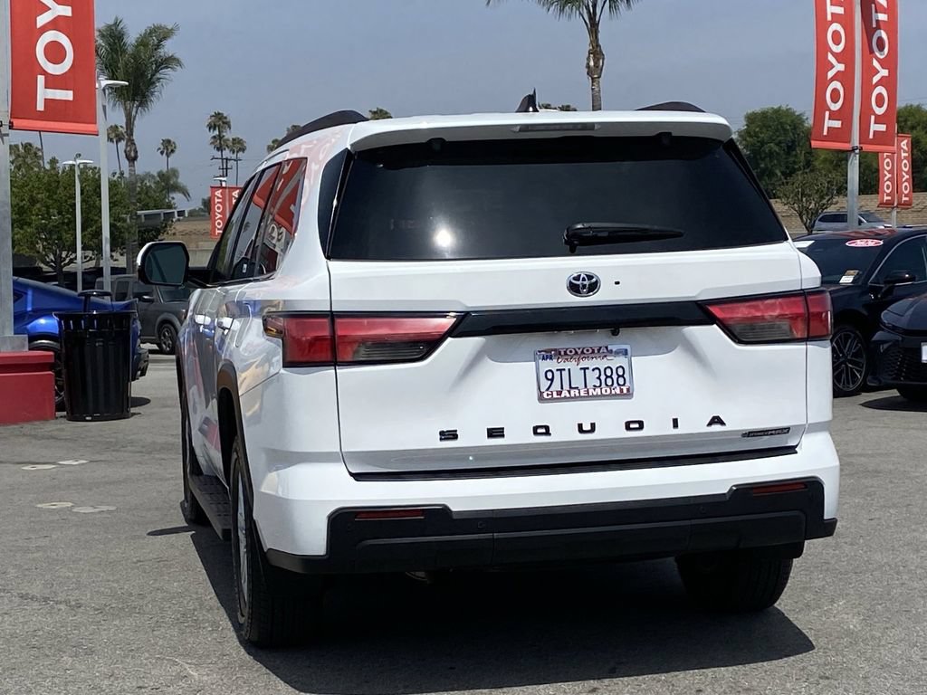 Certified 2025 Toyota Sequoia SR5 AWD/4WD image 41
