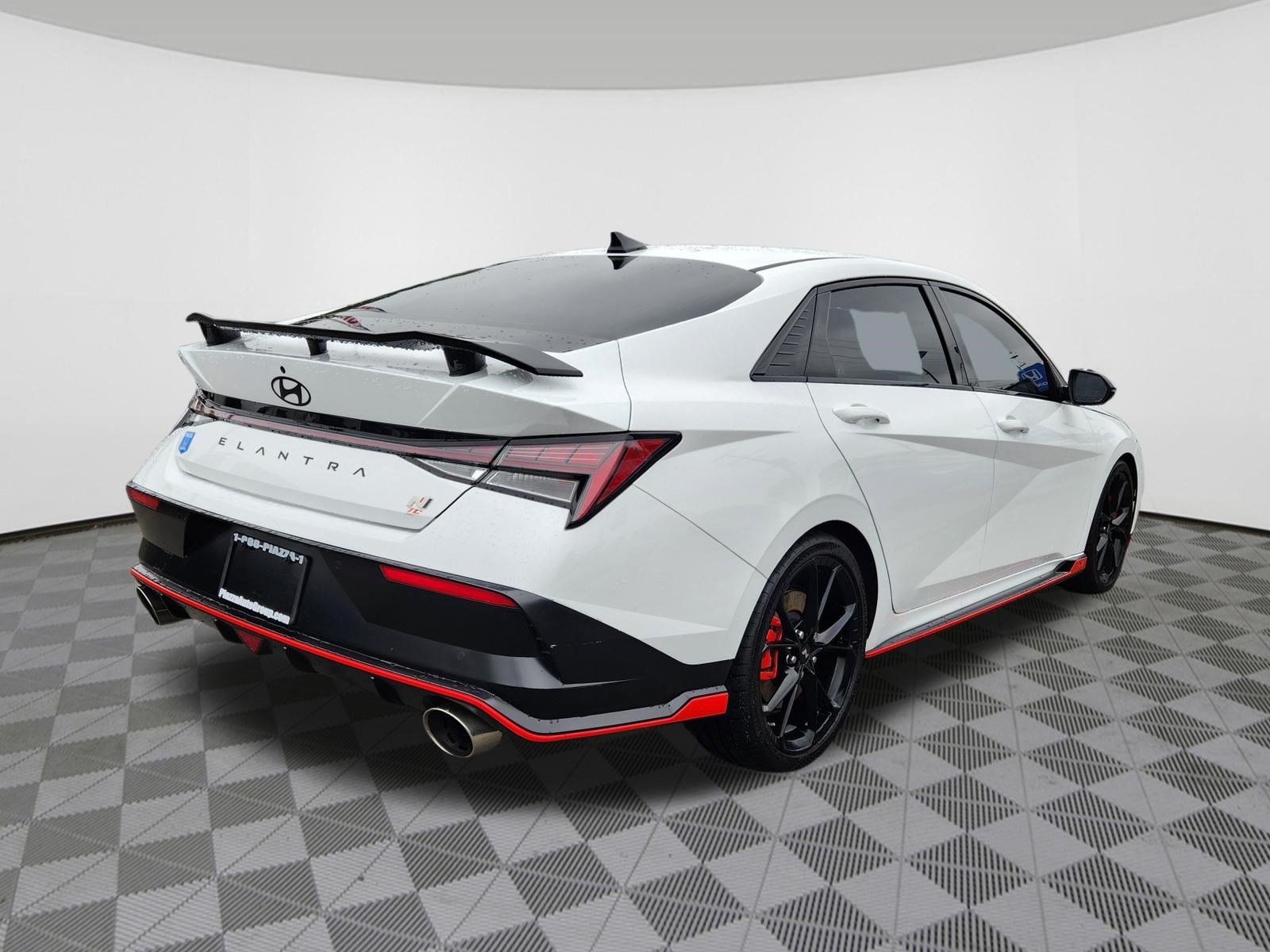 Used 2025 Hyundai Elantra N FWD image 4