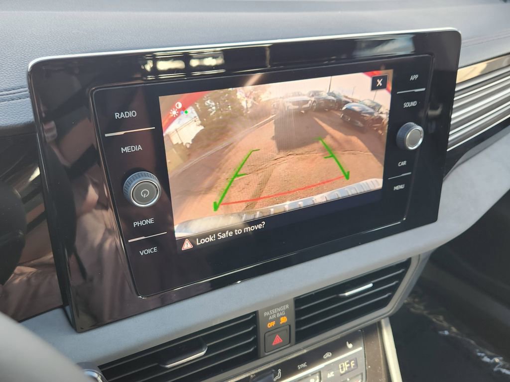 New 2026 Volkswagen Jetta SE FWD image 8
