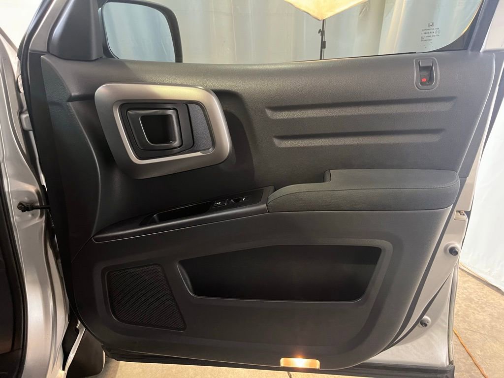 Used 2012 Honda Ridgeline RTS image 11