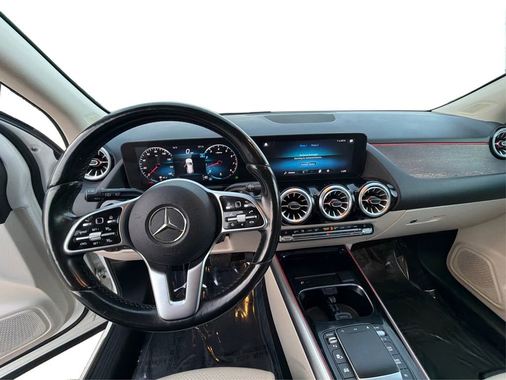 Used 2022 Mercedes-Benz GLA 250 4MATIC w/ Premium Package Lite image 31