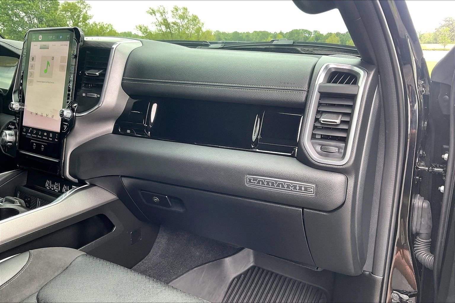 Used 2026 RAM 1500 Laramie w/ Night Edition RWD image 15