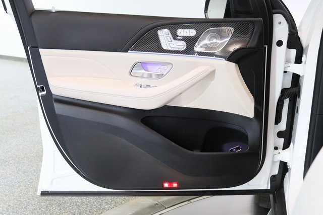 Used 2024 Mercedes-Benz GLS 63 AMG 4MATIC image 17