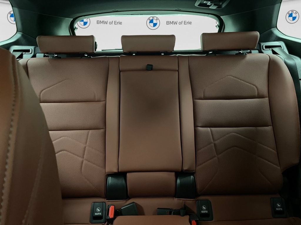 New 2026 BMW X1 xDrive28i w/ Technology Package AWD/4WD image 11