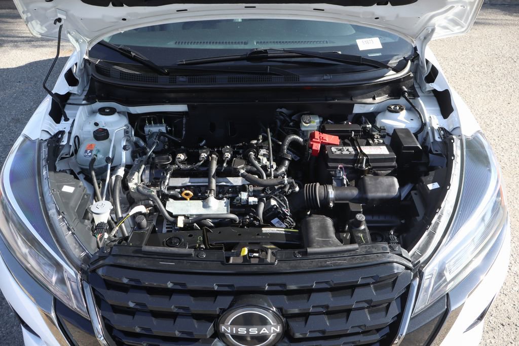 Used 2023 Nissan Kicks SR w/ SR Premium Package FWD image 14