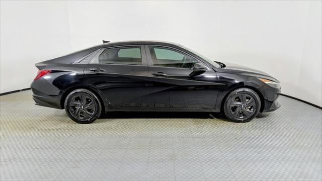 Used 2021 Hyundai Elantra SEL w/ Convenience Package FWD image 7