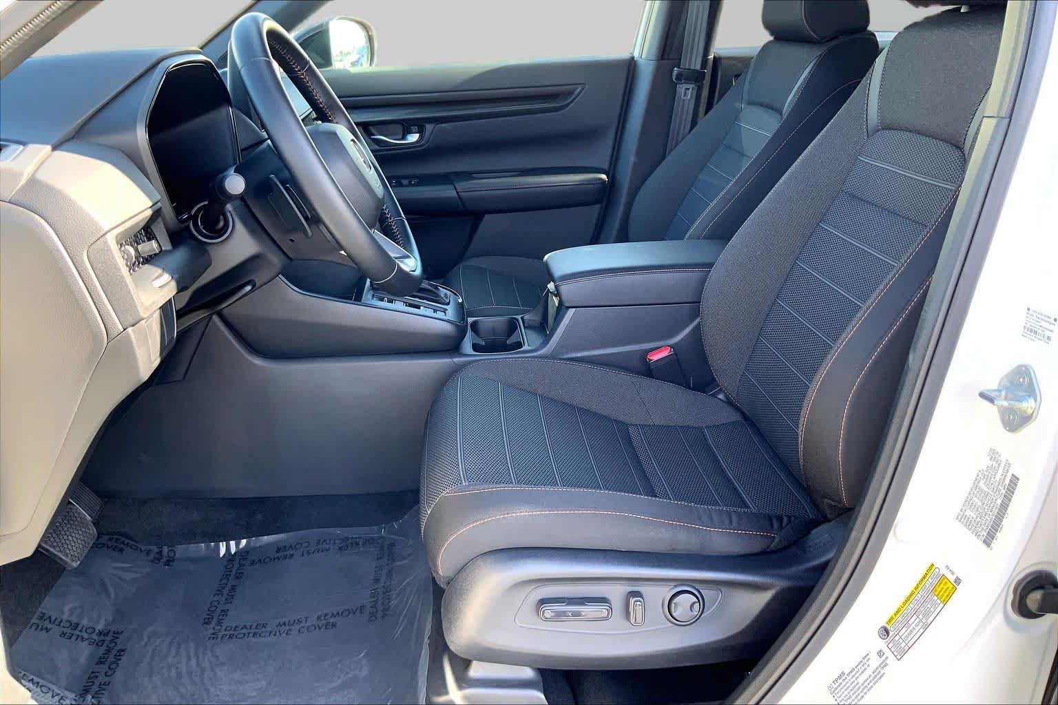 Certified 2026 Honda CR-V Sport image 7
