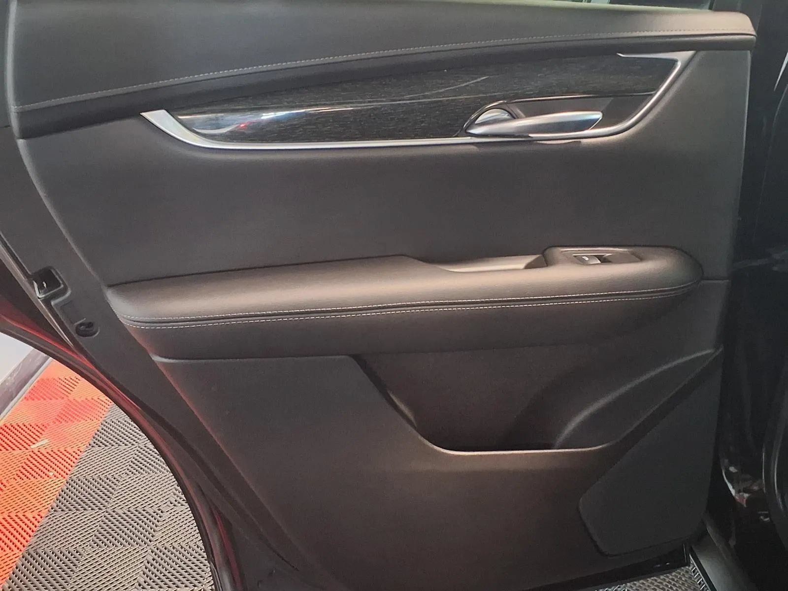 Used 2021 Cadillac XT5 Premium Luxury AWD/4WD image 14