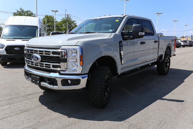 New 2026 Ford F350 XLT w/ Tremor Off-Road Package AWD/4WD image 5