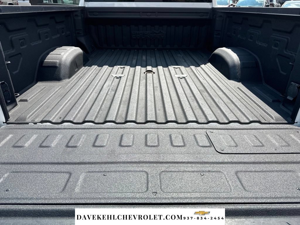 Used 2022 Chevrolet Silverado 2500 High Country w/ Z71 Off-Road Package AWD/4WD image 33