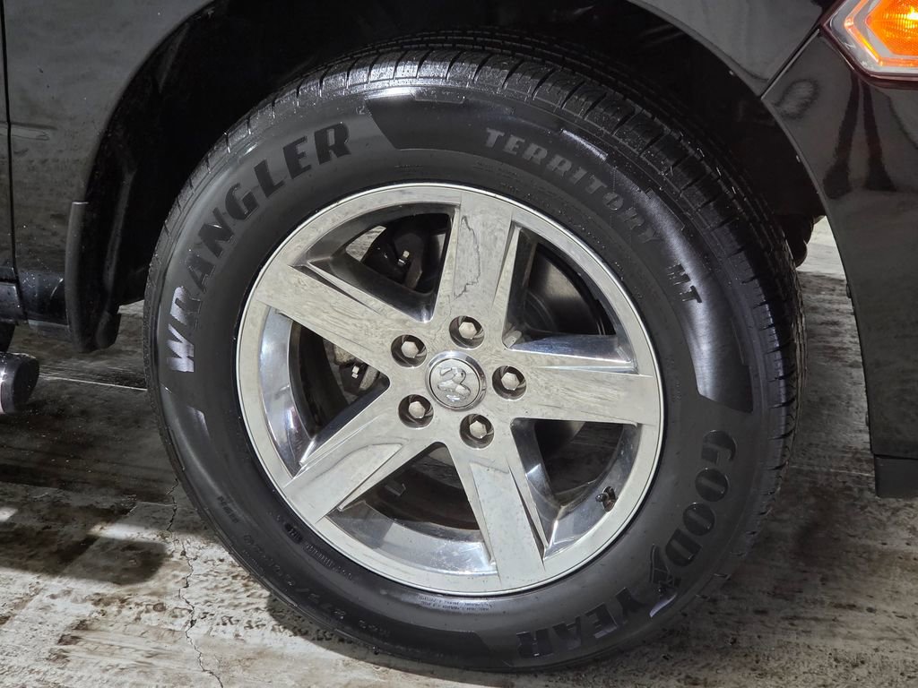 Used 2012 RAM 1500 Express image 10