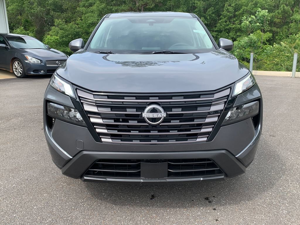 New 2026 Nissan Rogue SV FWD image 3