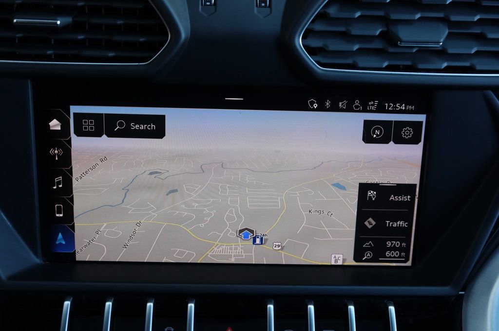 Used 2019 Lamborghini Urus image 38