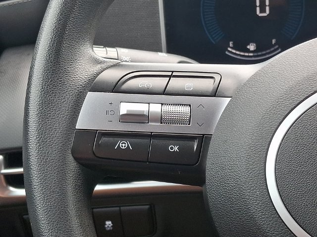Used 2025 Hyundai Santa Cruz SEL FWD image 20