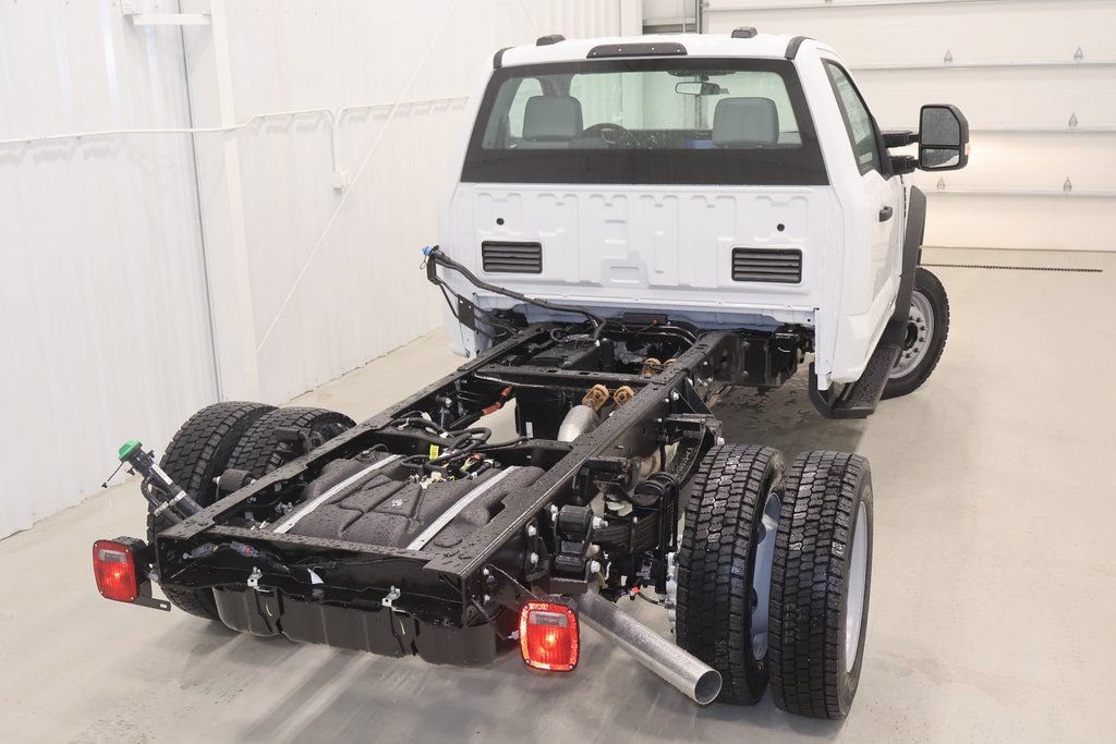 New 2026 Ford F550 4x4 Regular Cab Super Duty image 26