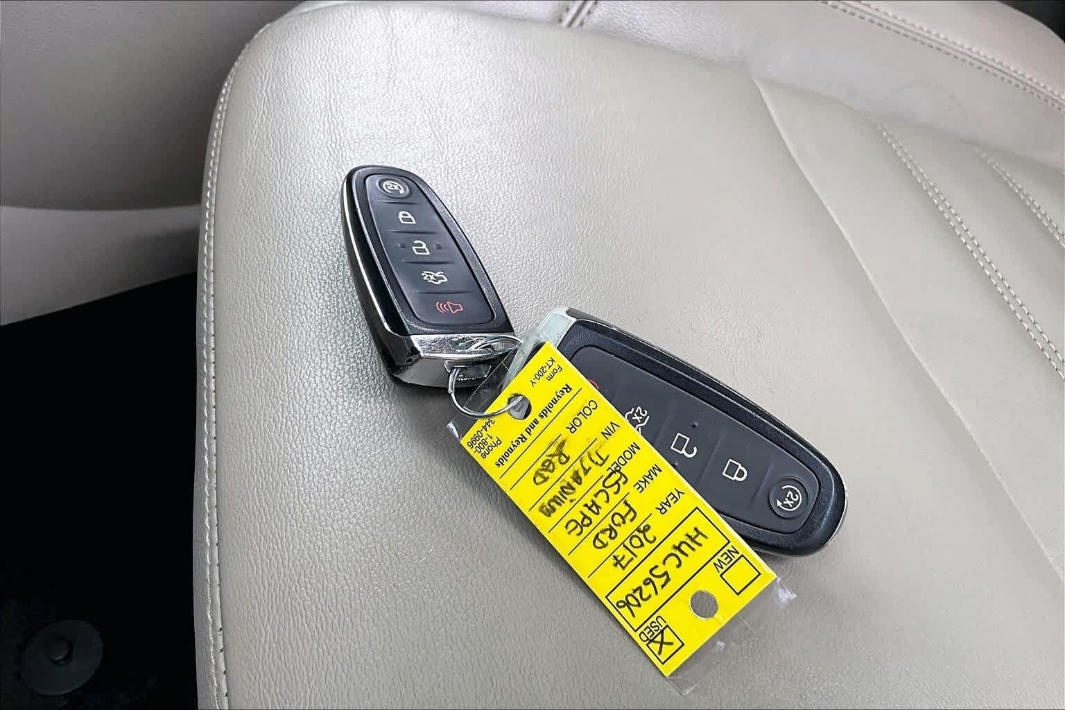 Used 2017 Ford Escape Titanium FWD image 13