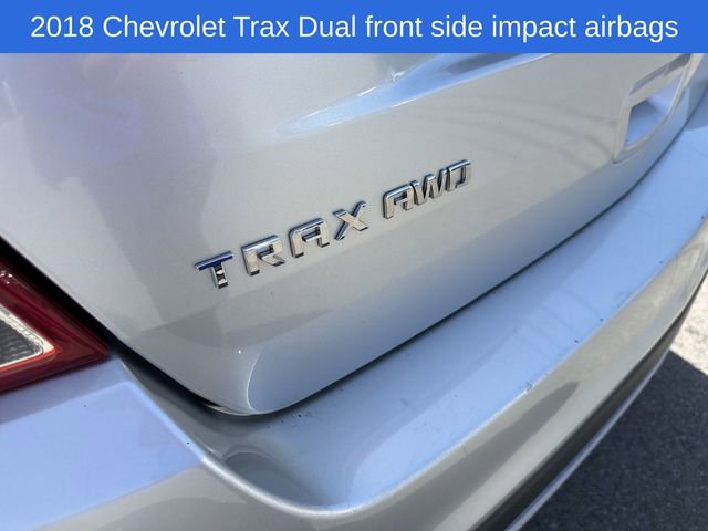 Used 2018 Chevrolet Trax LT w/ LT Convenience Package AWD/4WD image 17