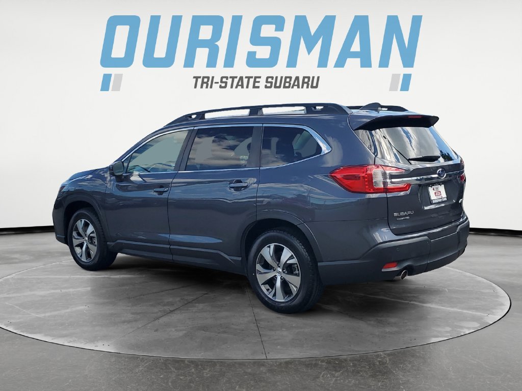 Certified 2024 Subaru Ascent Premium w/ Convenience Package AWD/4WD image 4