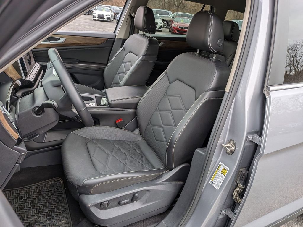 Used 2024 Volkswagen Atlas SE image 8