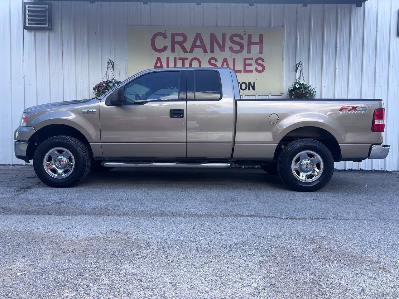 Used 2004 Ford F150 XLT RWD image 5