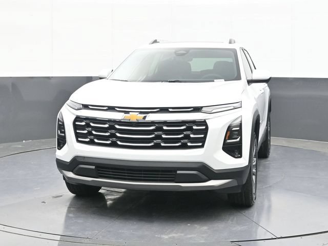New 2026 Chevrolet Equinox LT w/ Convenience Package II FWD image 2