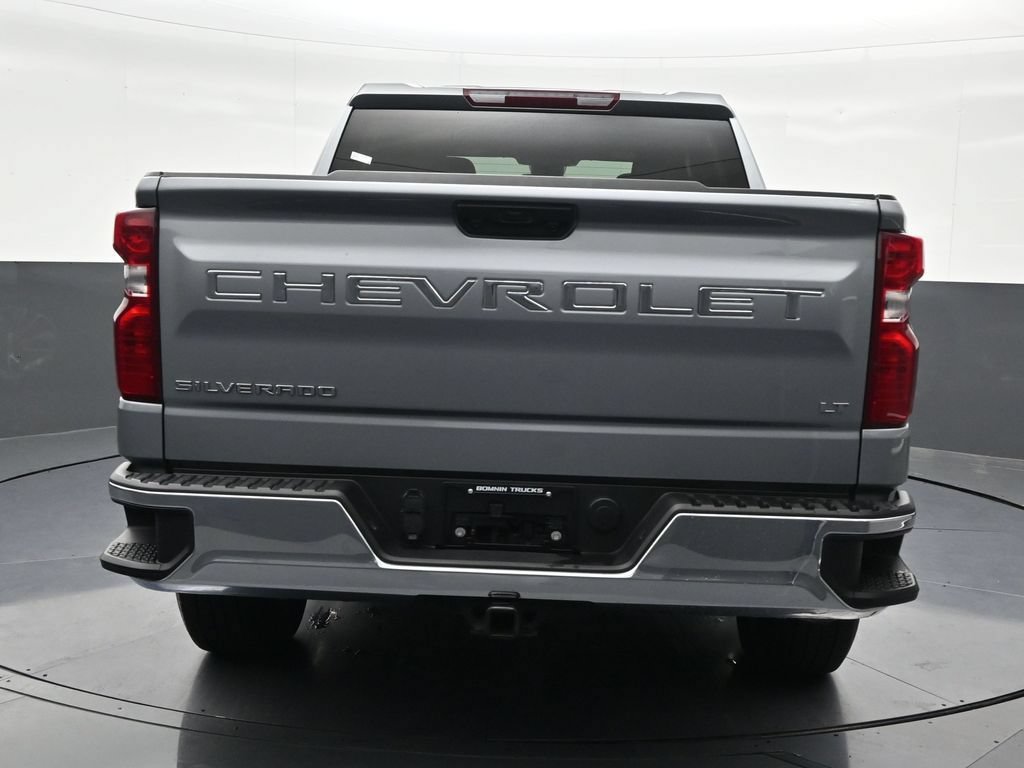 Used 2024 Chevrolet Silverado 1500 LT RWD image 4