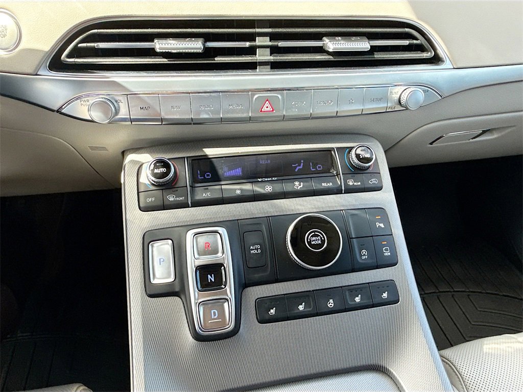 Used 2021 Hyundai Palisade Calligraphy image 18