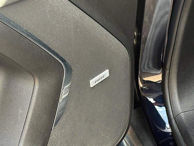 Used 2022 Chevrolet Tahoe Premier w/ Premium Package 2 RWD image 17