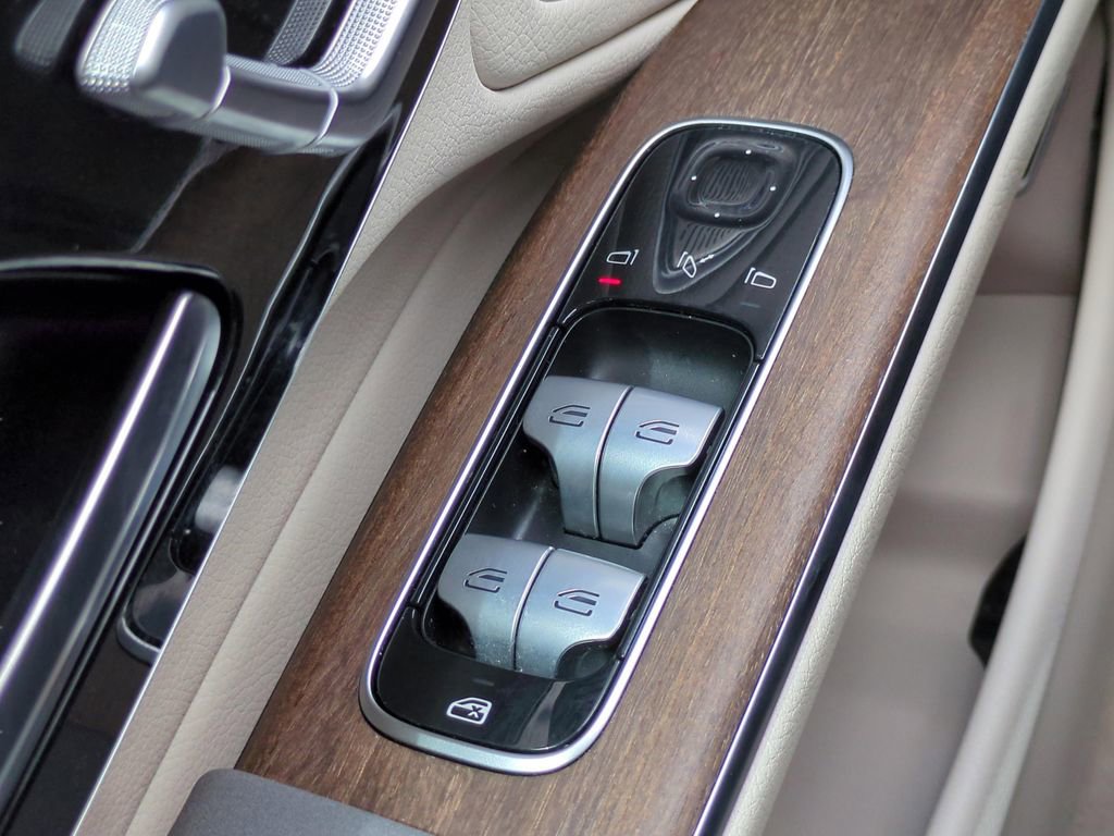 Used 2023 Mercedes-Benz EQS 450+ Sedan image 14