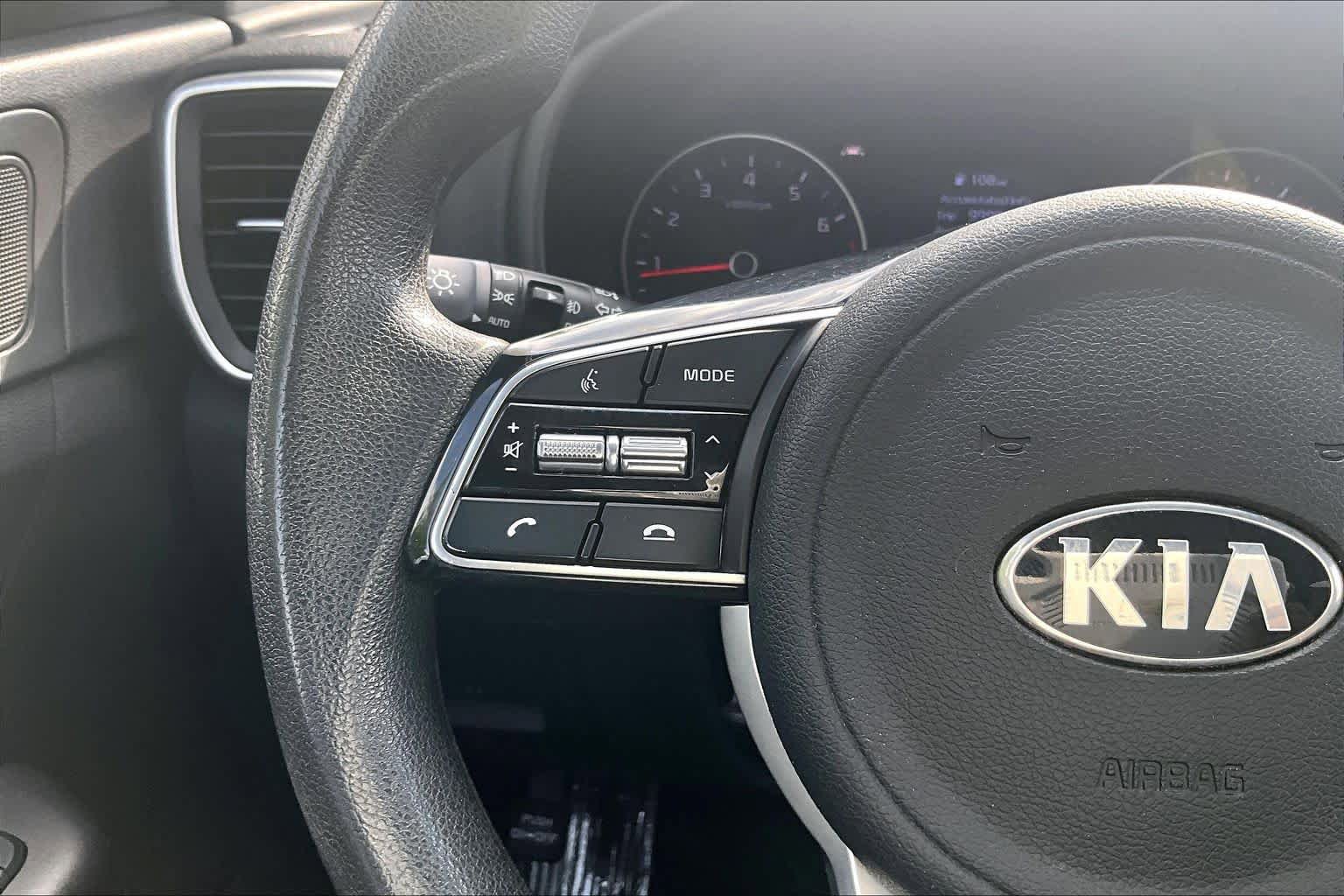 Used 2022 Kia Sportage LX AWD/4WD image 23