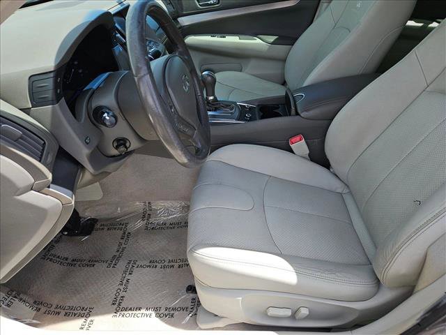 Used 2013 INFINITI G37 Journey w/ Premium Pkg image 15