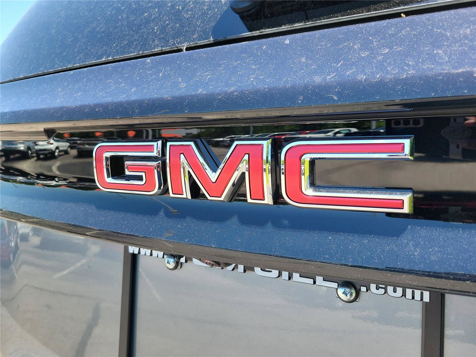 New 2026 GMC Acadia Elevation w/ Elevation Premium Package AWD/4WD image 8