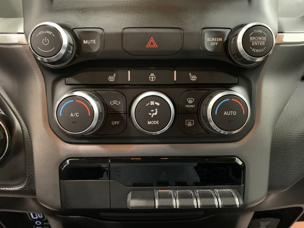 Used 2020 RAM 1500 Big Horn AWD/4WD image 10