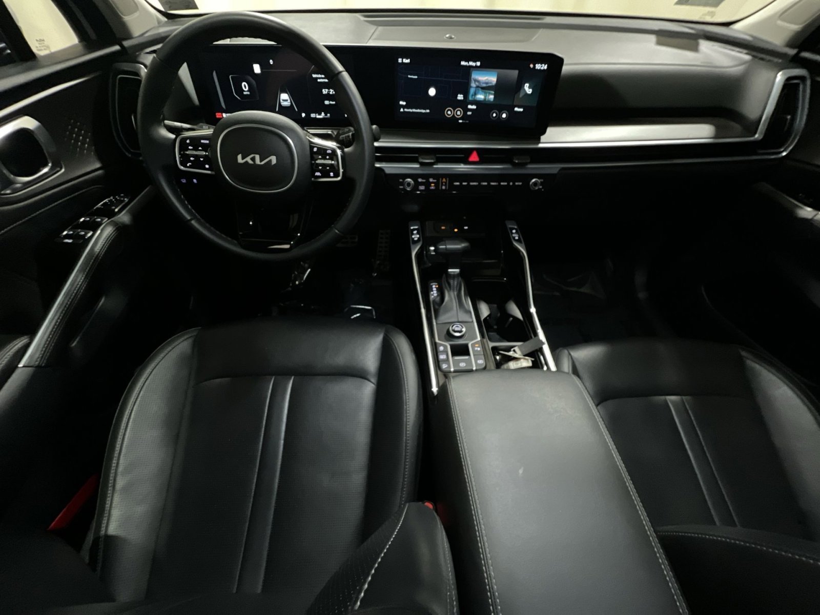 Used 2024 Kia Sorento SX FWD image 37
