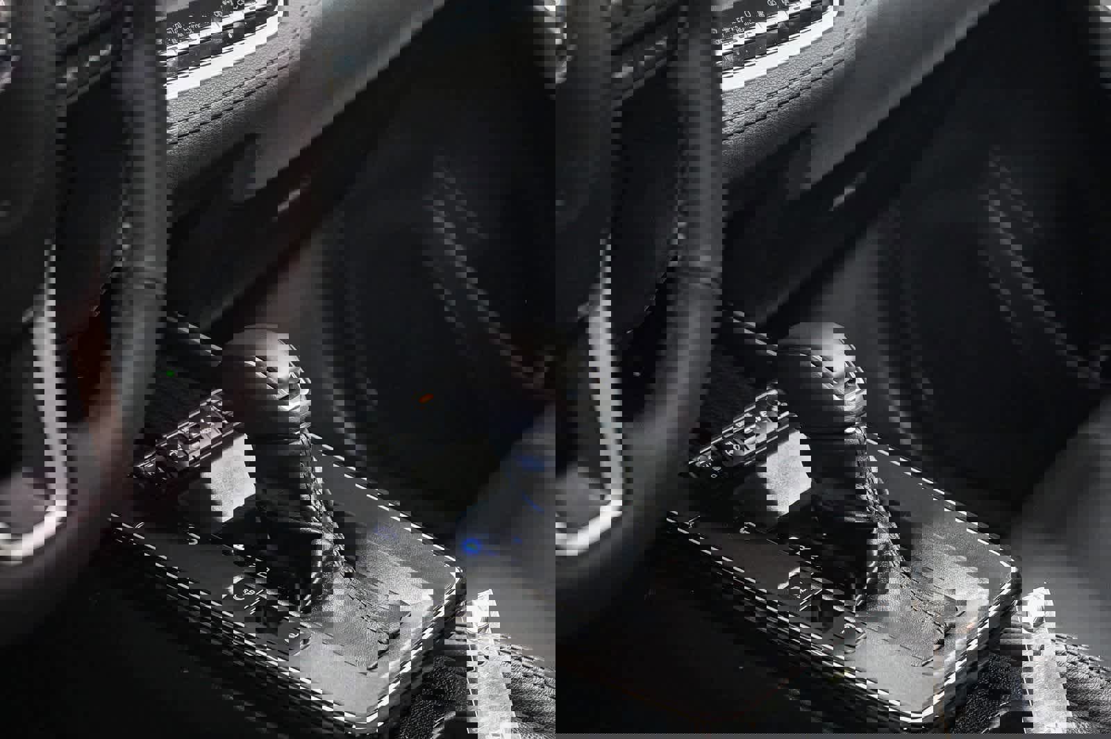 Certified 2026 Toyota Corolla Cross XSE w/ Convenience Package image 24