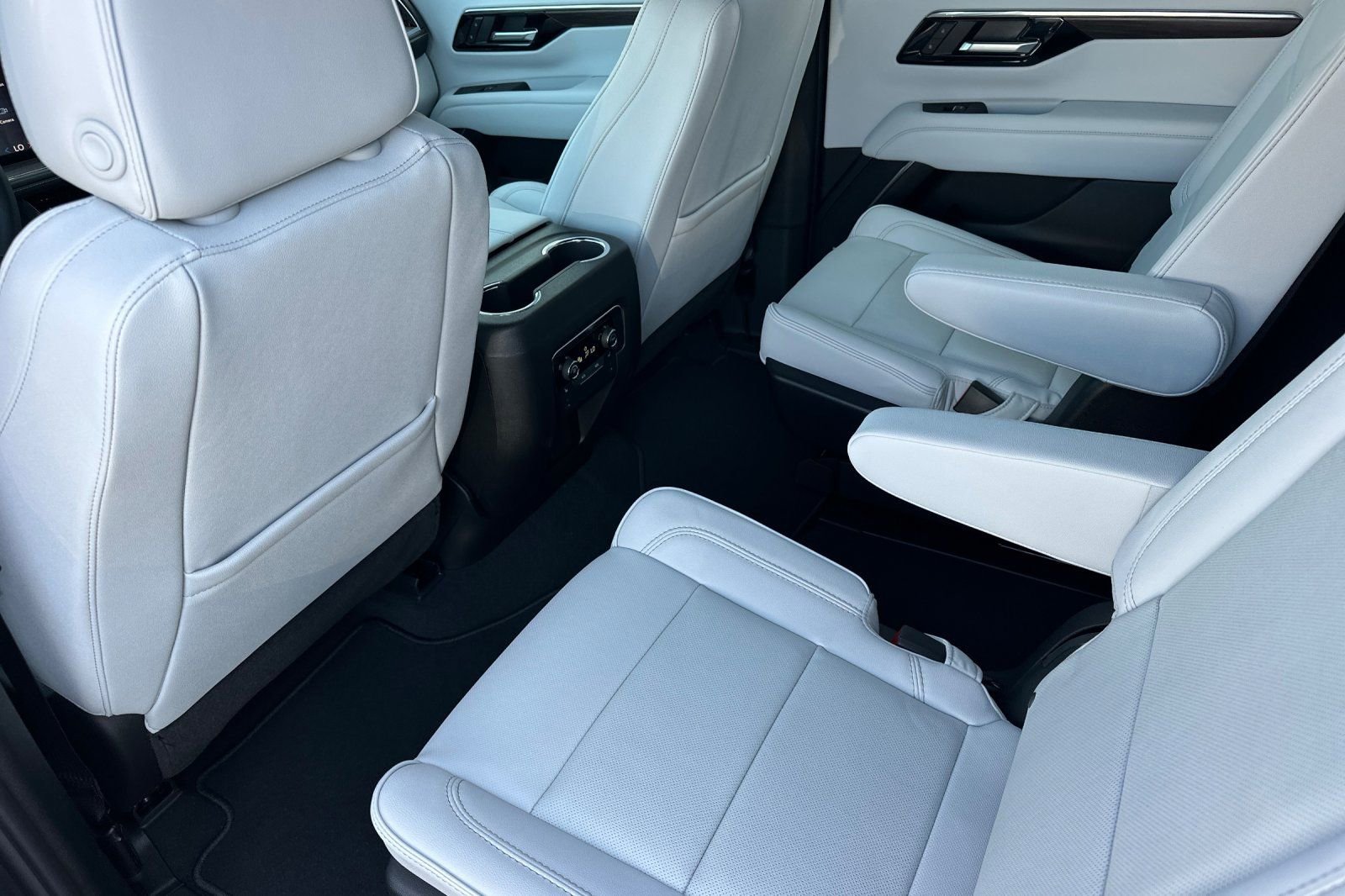 New 2026 Chevrolet Tahoe Premier RWD image 12