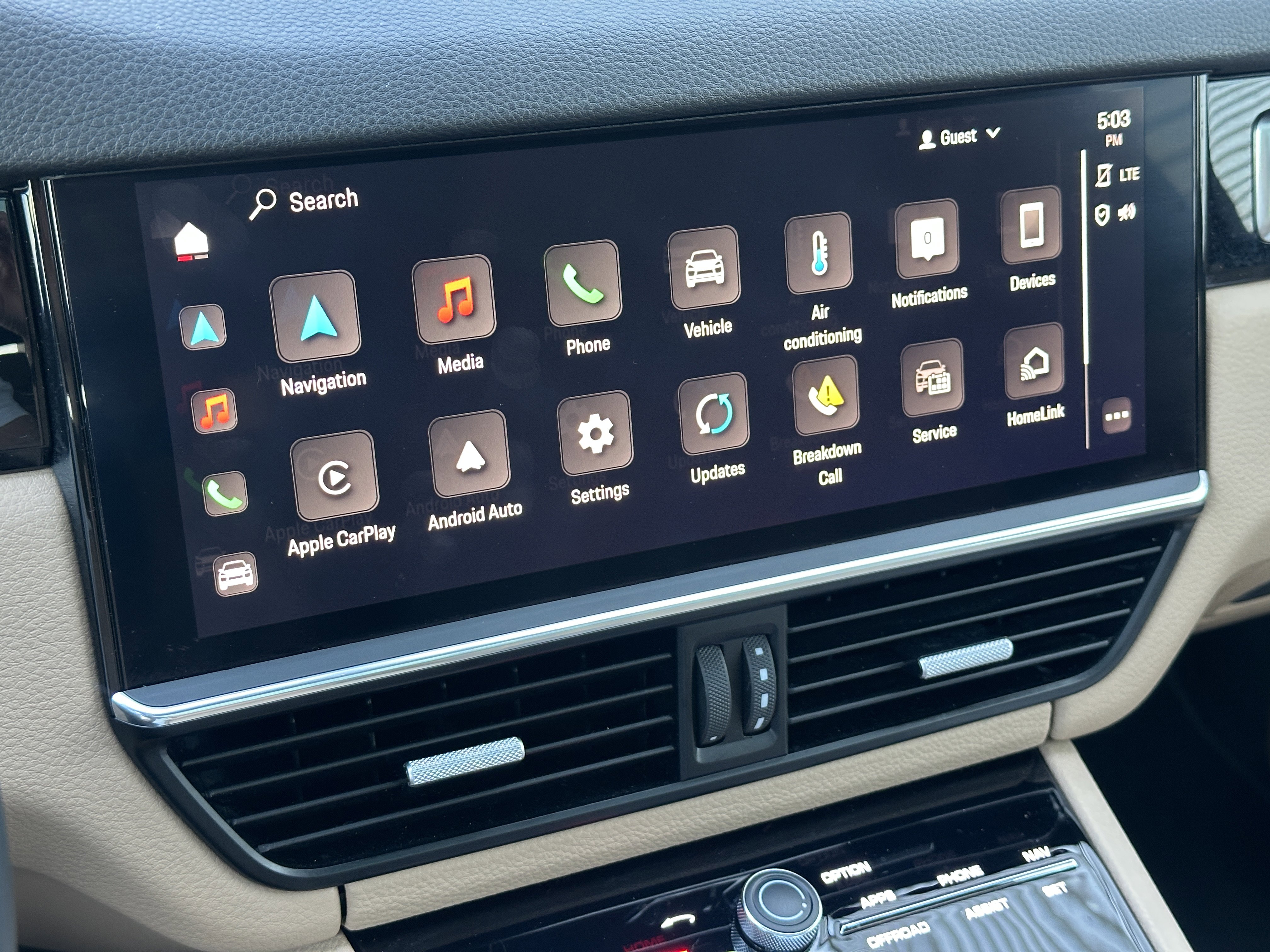 Certified 2023 Porsche Cayenne image 28