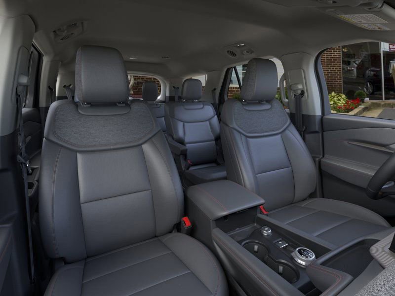 New 2026 Ford Explorer Active image 10