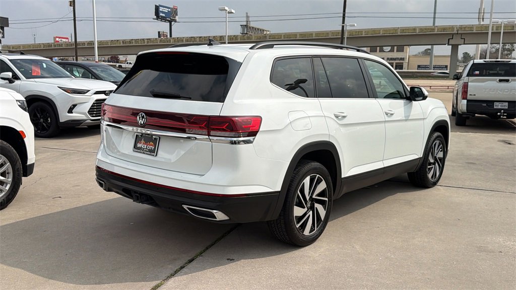 Used 2025 Volkswagen Atlas SE image 5