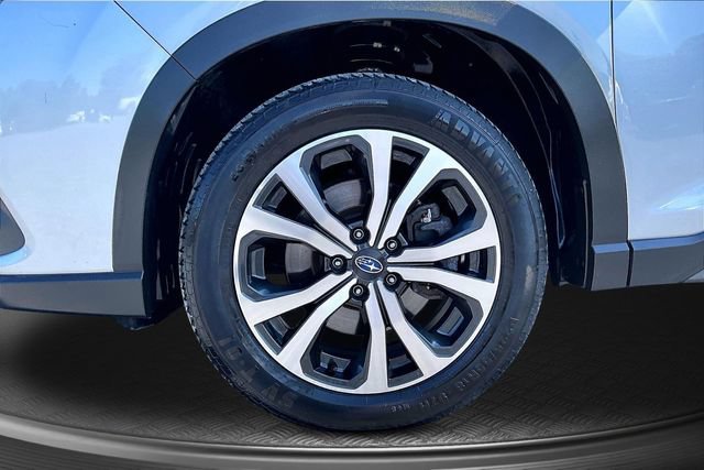 Used 2022 Subaru Forester Limited AWD/4WD image 33