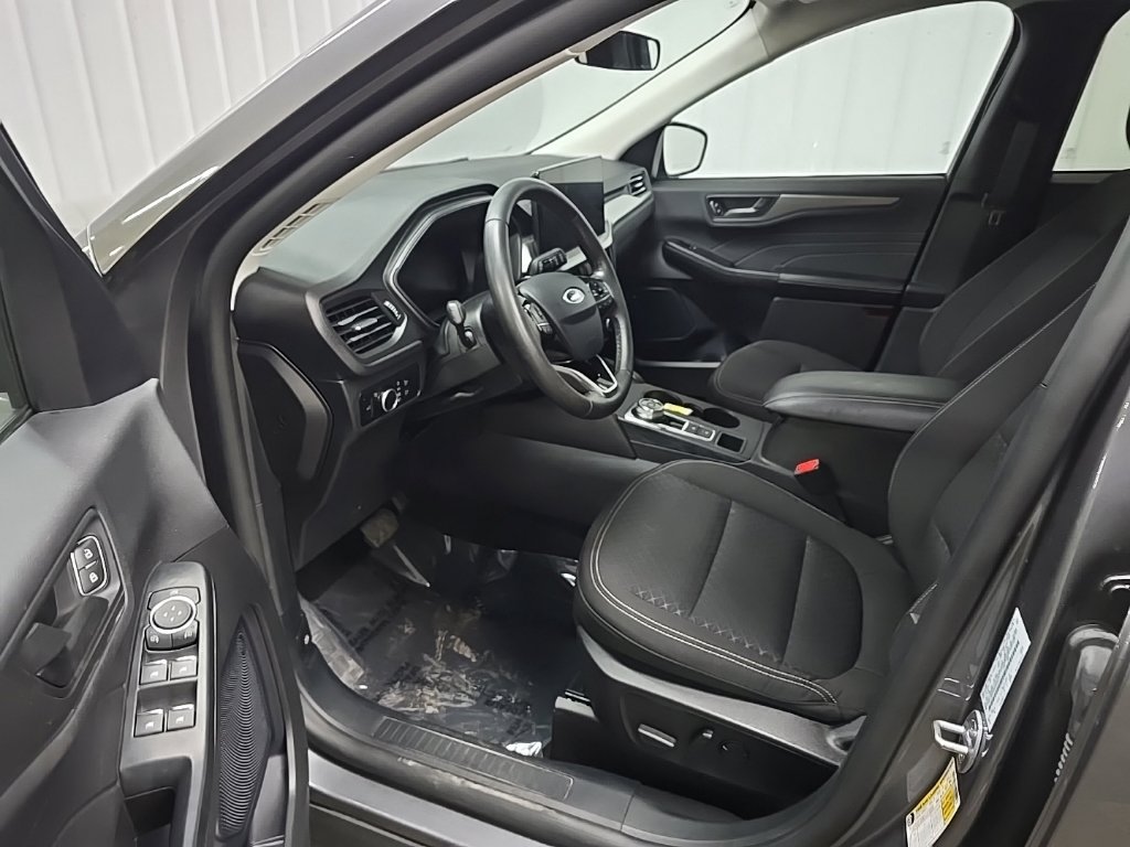 Certified 2024 Ford Escape Active w/ Tech Pack #1 AWD/4WD image 29